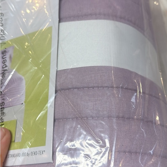 Room essentials full queen quilt only in lavender - Picture 3 of 3
